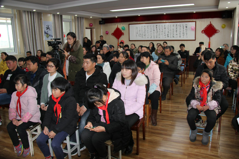 金城镇开展关爱流动人口促进全民健康新年联欢会